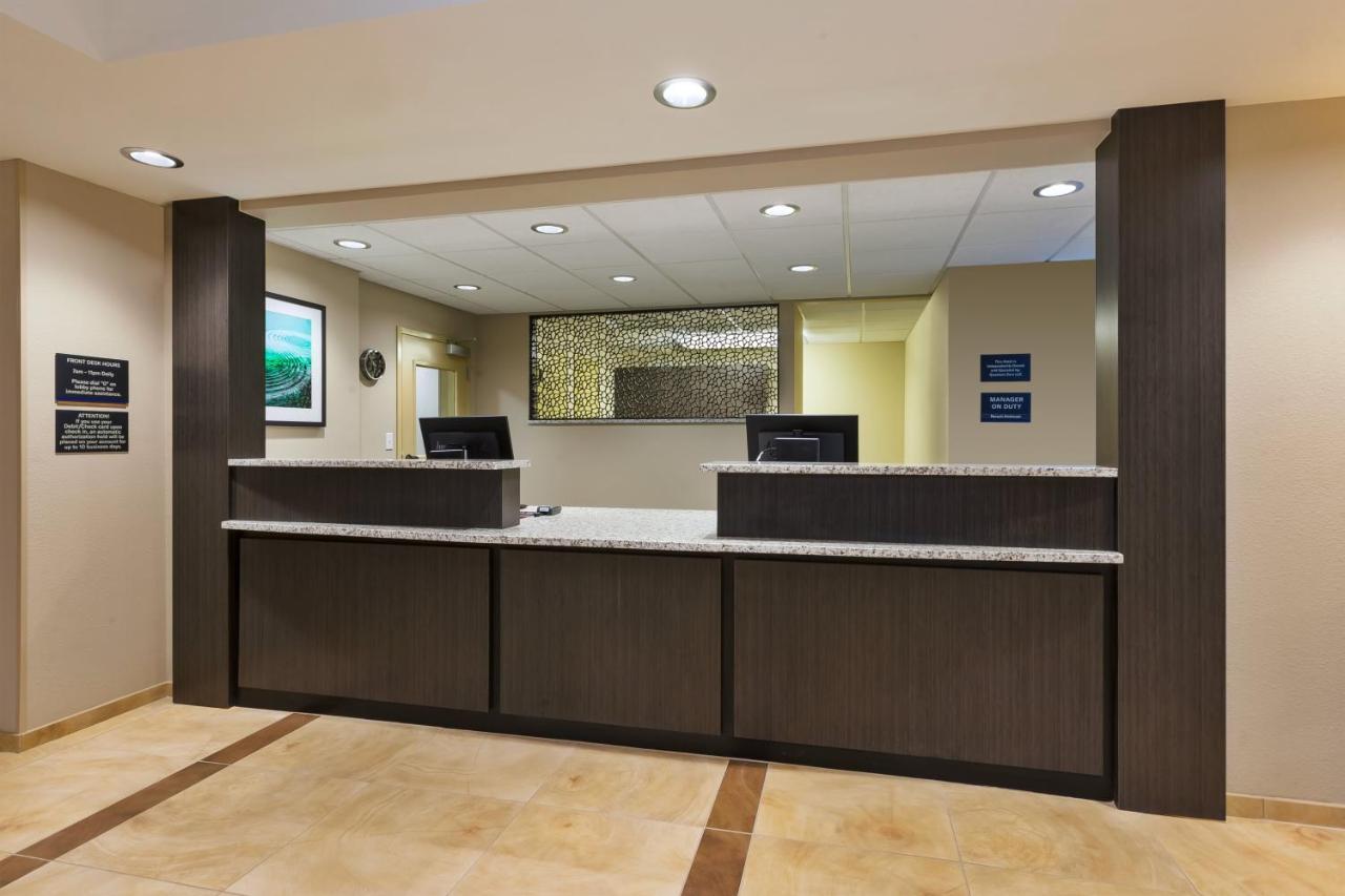 Candlewood Suites Louisville - Ne Downtown Area By Ihg Exterior foto